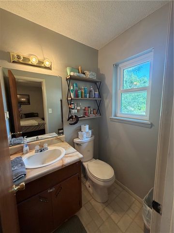 295 Hornet Estate Road, London, AR 72847