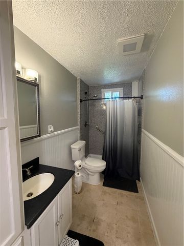 295 Hornet Estate Road, London, AR 72847