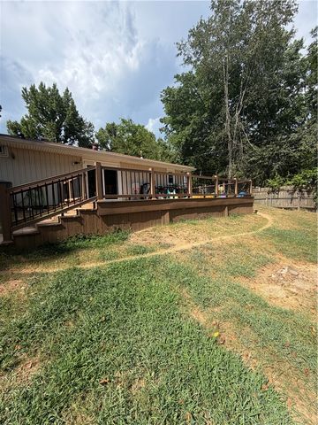 295 Hornet Estate Road, London, AR 72847