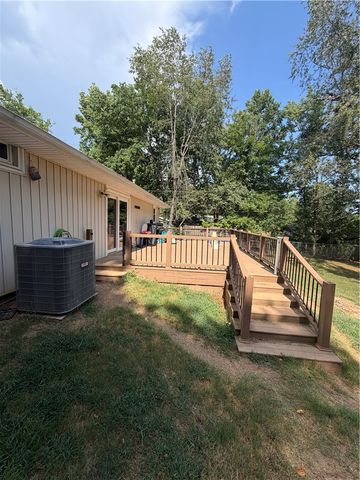 295 Hornet Estate Road, London, AR 72847