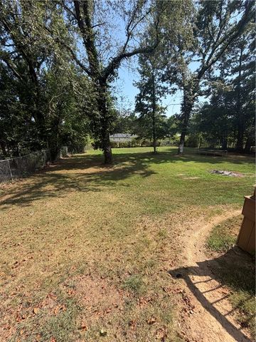 295 Hornet Estate Road, London, AR 72847