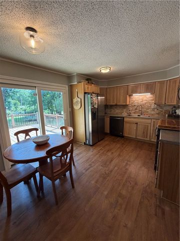 295 Hornet Estate Road, London, AR 72847