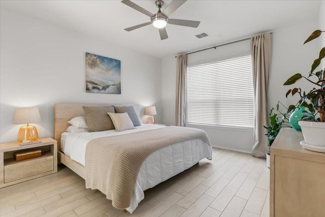 6909 Daniel Ranch DR, Austin, TX 78744