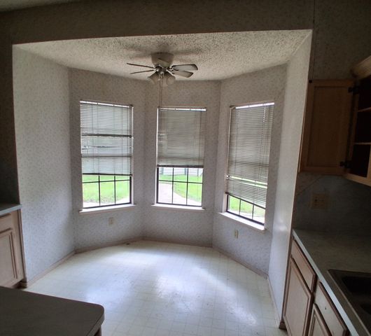 2215 Stillwater Drive, Mesquite, TX 75181