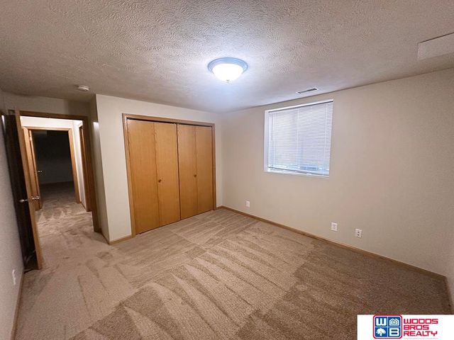 6455 Whitewater Lane, Lincoln, NE 68521