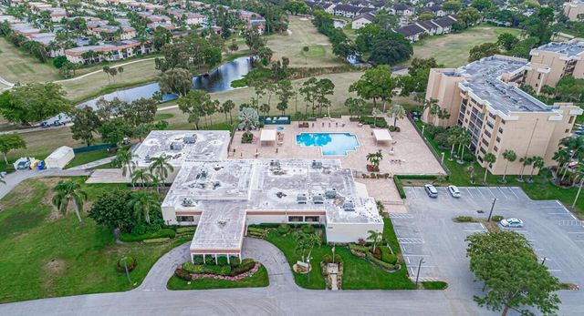 4640 Lucerne Lakes Boulevard 206, Lake Worth, FL 33467