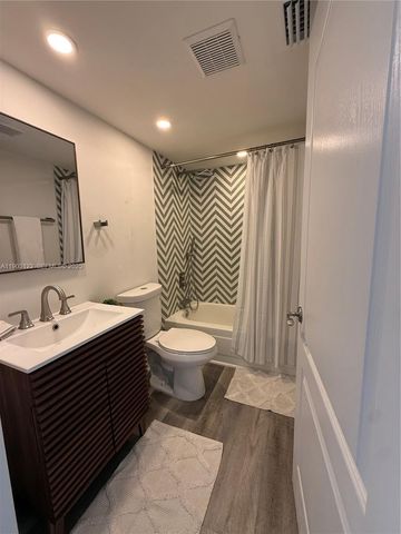 2634 SE 21st Court 203-C, Homestead, FL 33035