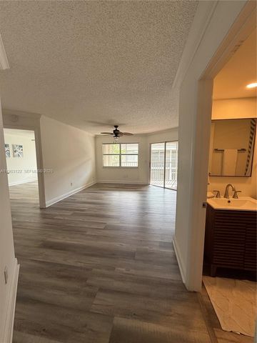 2634 SE 21st Court 203-C, Homestead, FL 33035
