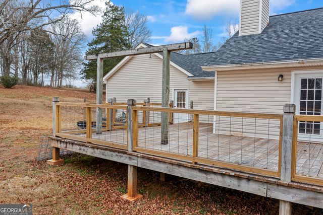 529 Veterans Drive, Danielsville, GA 30633