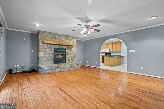 529 Veterans Drive, Danielsville, GA 30633