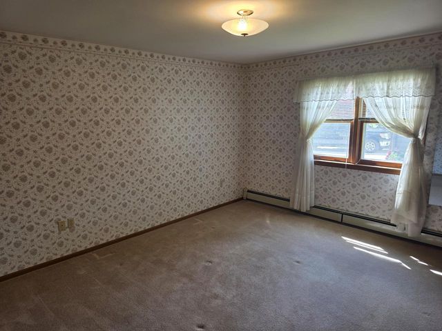 662 Western AVENUE, Sheboygan Falls, WI 53085