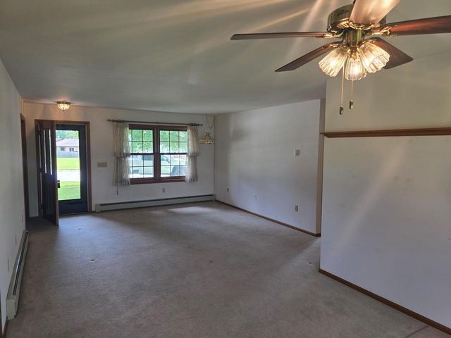 662 Western AVENUE, Sheboygan Falls, WI 53085