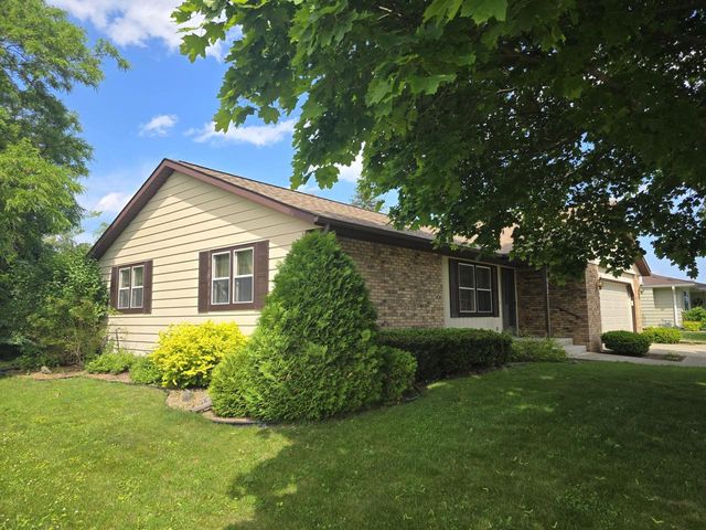 662 Western AVENUE, Sheboygan Falls, WI 53085