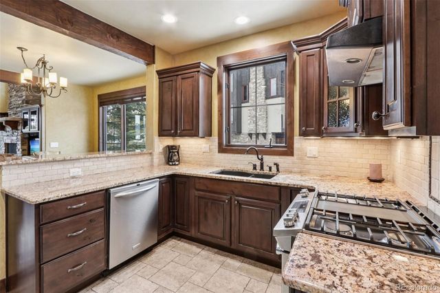 731 GCR 834, Fraser, CO 80446