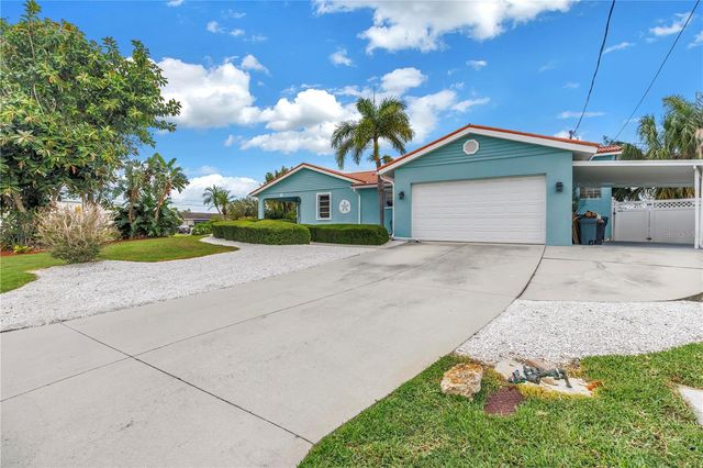 4911 PALMETTO POINT DRIVE, Palmetto, FL 34221