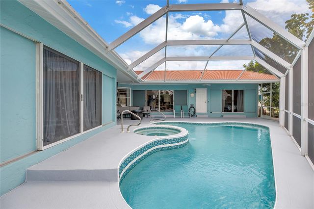 4911 PALMETTO POINT DRIVE, Palmetto, FL 34221