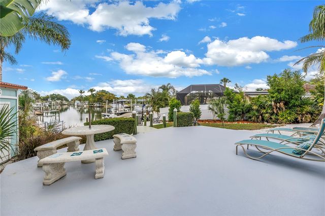 4911 PALMETTO POINT DRIVE, Palmetto, FL 34221