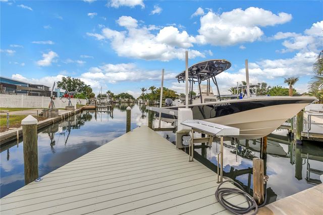 4911 PALMETTO POINT DRIVE, Palmetto, FL 34221