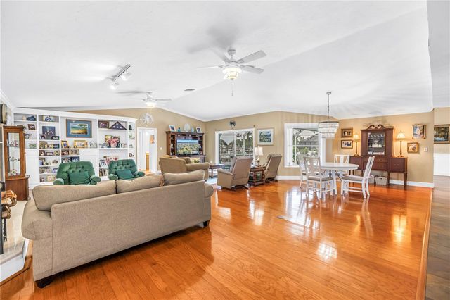 4911 PALMETTO POINT DRIVE, Palmetto, FL 34221