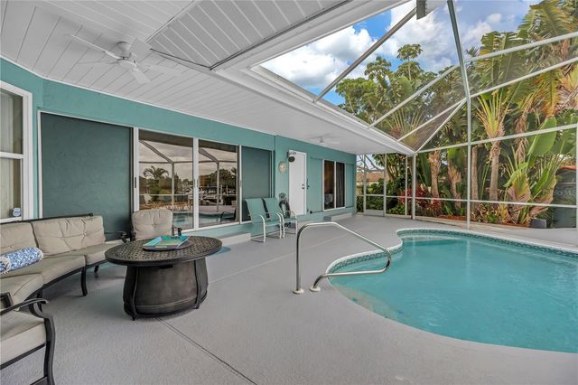 4911 PALMETTO POINT DRIVE, Palmetto, FL 34221