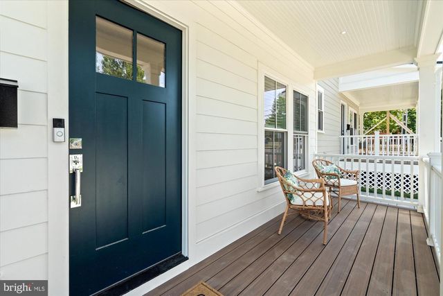 26 W CHAPMAN ST, Alexandria, VA 22301