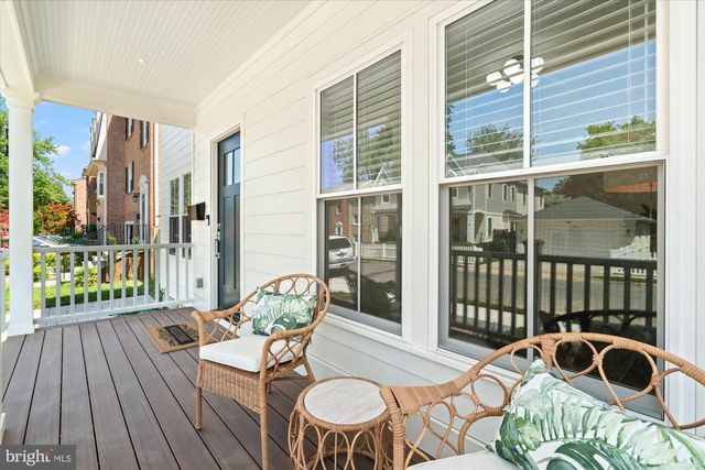 26 W CHAPMAN ST, Alexandria, VA 22301