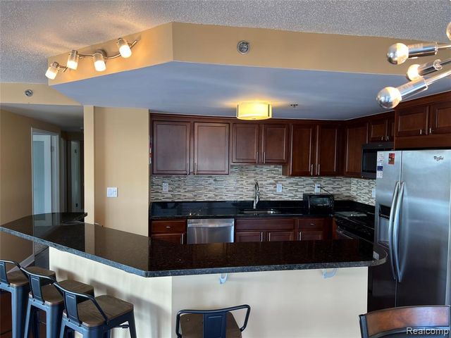 250 E Harbortown Drive 1104, Detroit, MI 48207