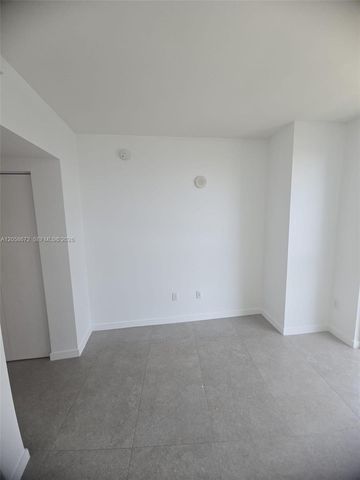 1100 S Miami Avenue 2001, Miami, FL 33130