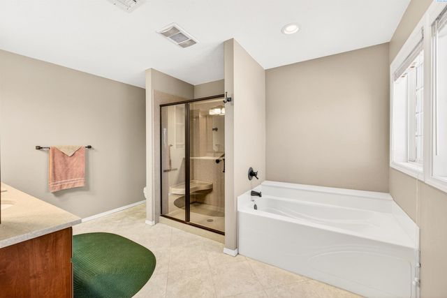 39 Paradise Dr, Burbank, WA 99323