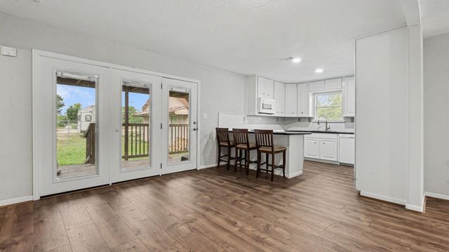 5615 John Martin Road, Baytown, TX 77521