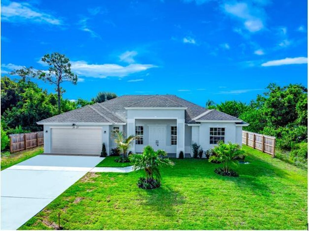 1957 Se SE Florestal Dr Drive, Port St Lucie, FL 34983