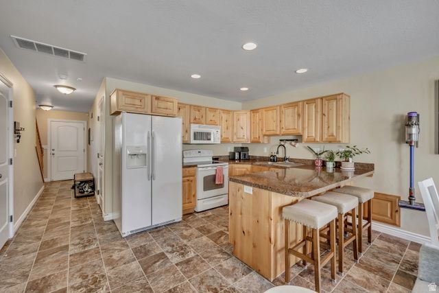 1865 E WHITETAIL WAY, Layton, UT 84040