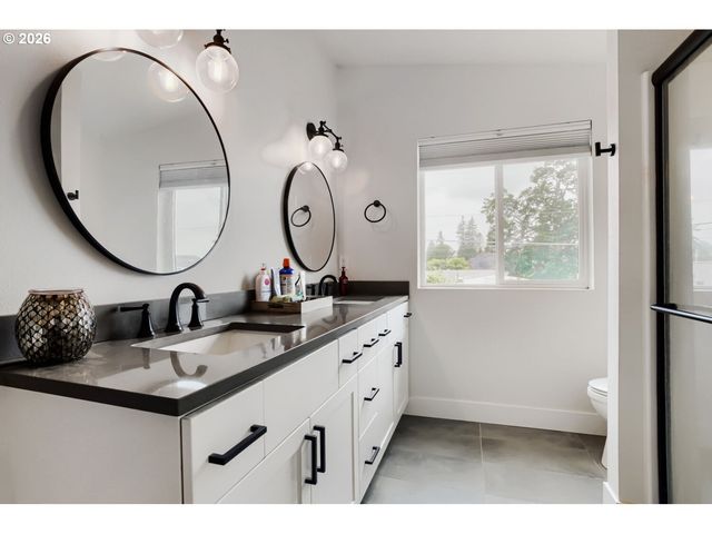 102 Se 3RD St, Battle Ground, WA 98604