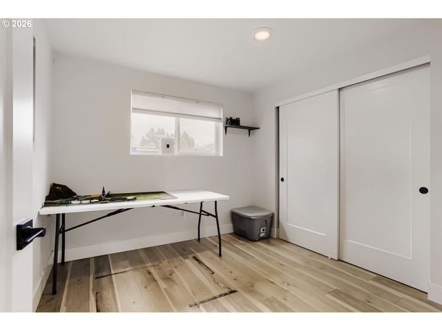 102 Se 3RD St, Battle Ground, WA 98604