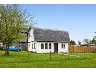 102 Se 3RD St, Battle Ground, WA 98604