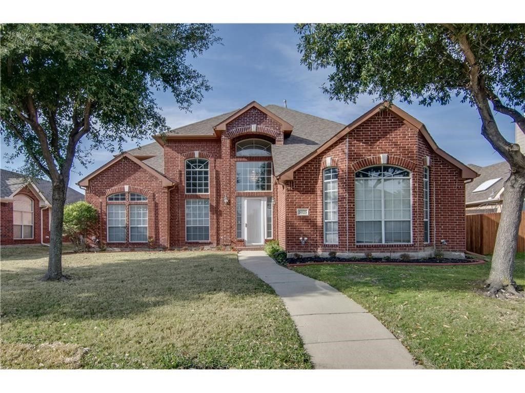 3825 Cochran Drive, Carrollton, TX 75010