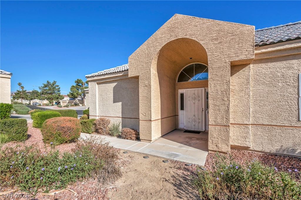 456 Fallwood Lane, Las Vegas, NV 89107 — photo 2