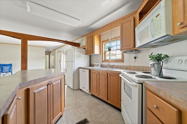 644 Charlie Abney Road, Berea, KY 40403