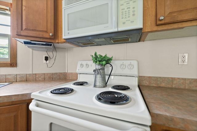 644 Charlie Abney Road, Berea, KY 40403