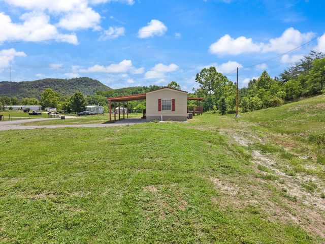 644 Charlie Abney Road, Berea, KY 40403