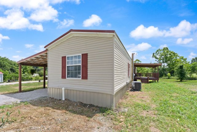 644 Charlie Abney Road, Berea, KY 40403