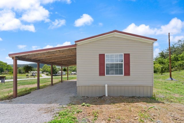 644 Charlie Abney Road, Berea, KY 40403