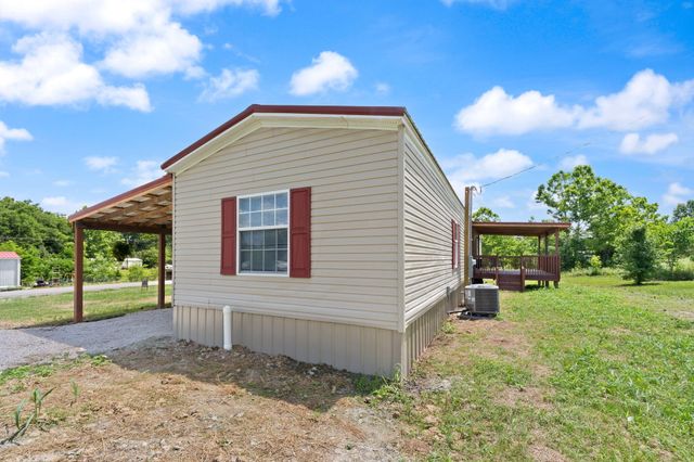 644 Charlie Abney Road, Berea, KY 40403