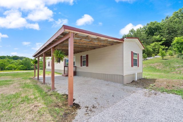 644 Charlie Abney Road, Berea, KY 40403