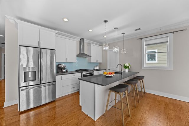 47 island point, Bronx, NY 10464