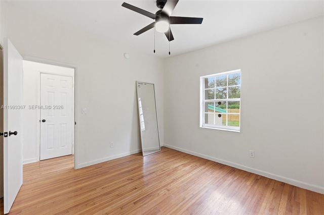 1620 NE 160th St 1620, North Miami Beach, FL 33162