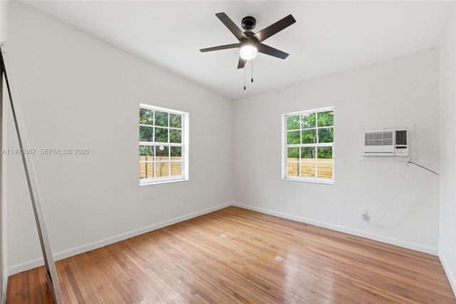 1620 NE 160th St 1620, North Miami Beach, FL 33162