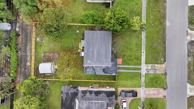 1620 NE 160th St 1620, North Miami Beach, FL 33162