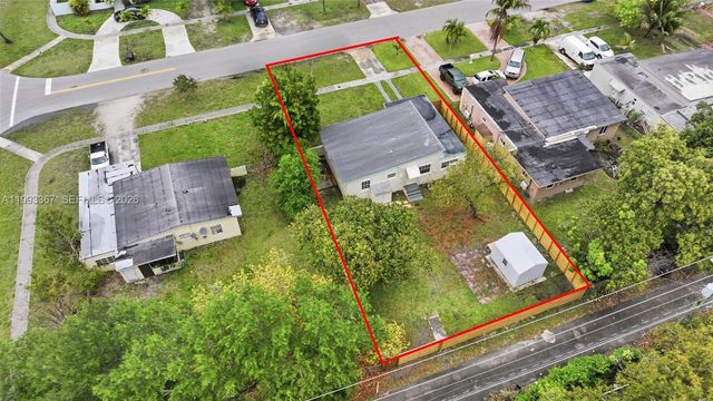 1620 NE 160th St 1620, North Miami Beach, FL 33162