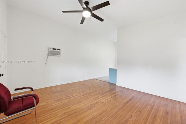 1620 NE 160th St 1620, North Miami Beach, FL 33162